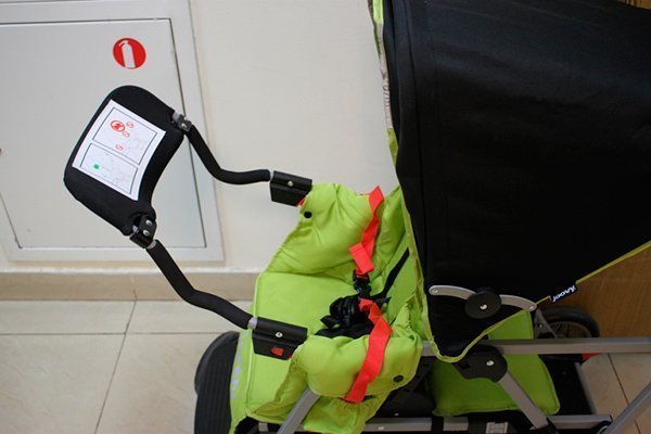 Личный опыт: сравнение колясок Joovy Caboose и Caboose Ultralight