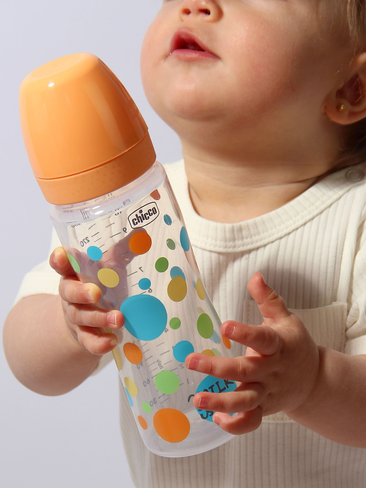 Chicco бутылочка пластиковая 330 мл Perfect Easy Boy, быстрый поток - фото  9