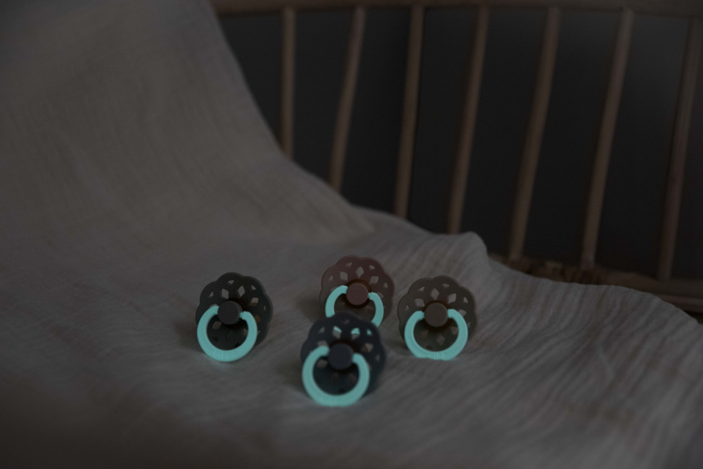 BIBS соска-пустышка Boheme Latex Blush Glow  - фото  3