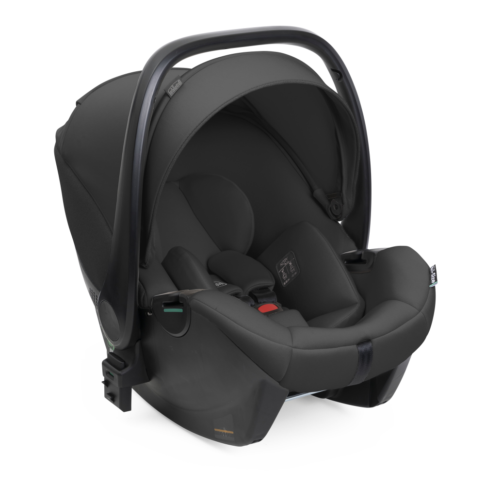Chicco Автокресло 0+ Kory Plus I-Size (40-80 см, 0-15 мес) Black Satin