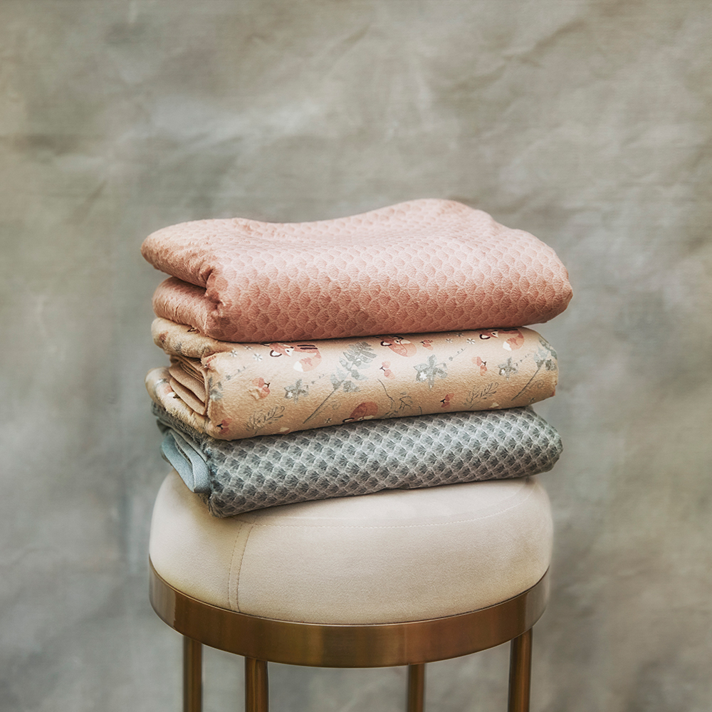 Elodie - Velvet - Nordic Woodland