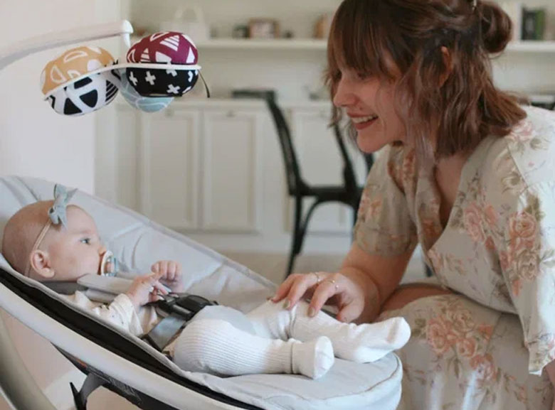 Кресло-качалка mamaRoo от 4moms