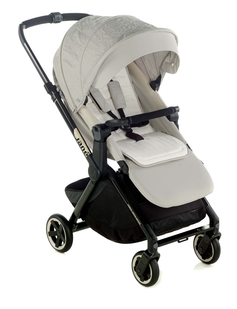 JANE  3  1 Newel Carbon +Micro Pro 2+Koos I-Size Racer Cream Limited Edition