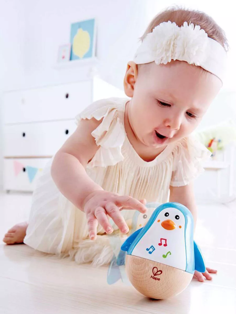 Hape игрушка - неваляшка Пингвин музыкальный - фото  2