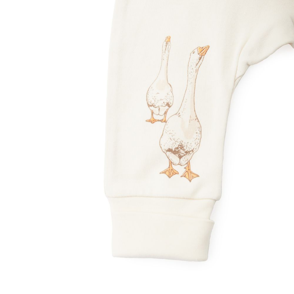 Happy Baby :  () 2  geese&milky