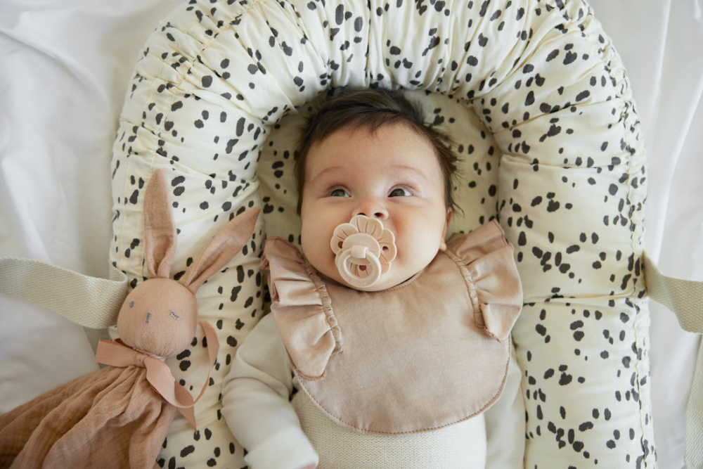 Elodie Портативный кокон Baby Nest - Dalmatian Dots - фото  3