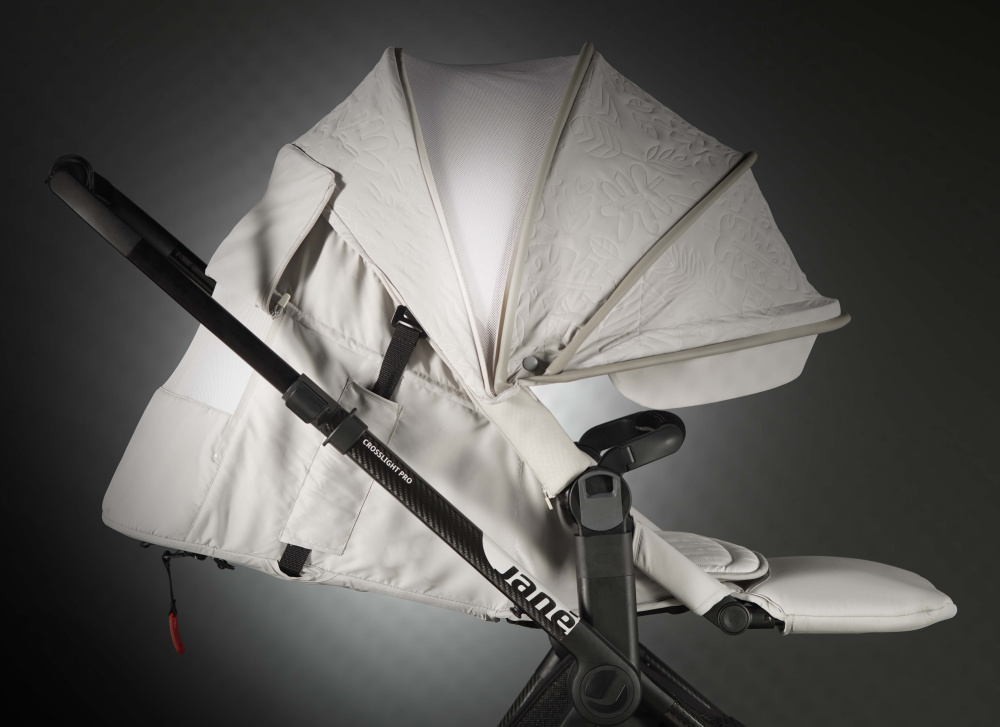 JANE  3  1 Crosslight Pro Carbon +Micro Pro 2+Koos I-Size Racer Cream Limited Edition