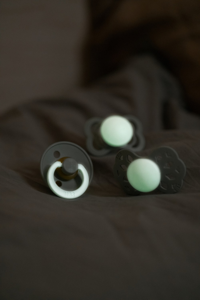 BIBS соска-пустышка Colour Cloud Glow  - фото  4