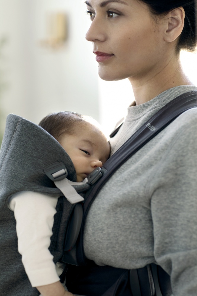 BabyBjorn рюкзак для переноски новорожденных Mini Cotton Jersey темно-серый