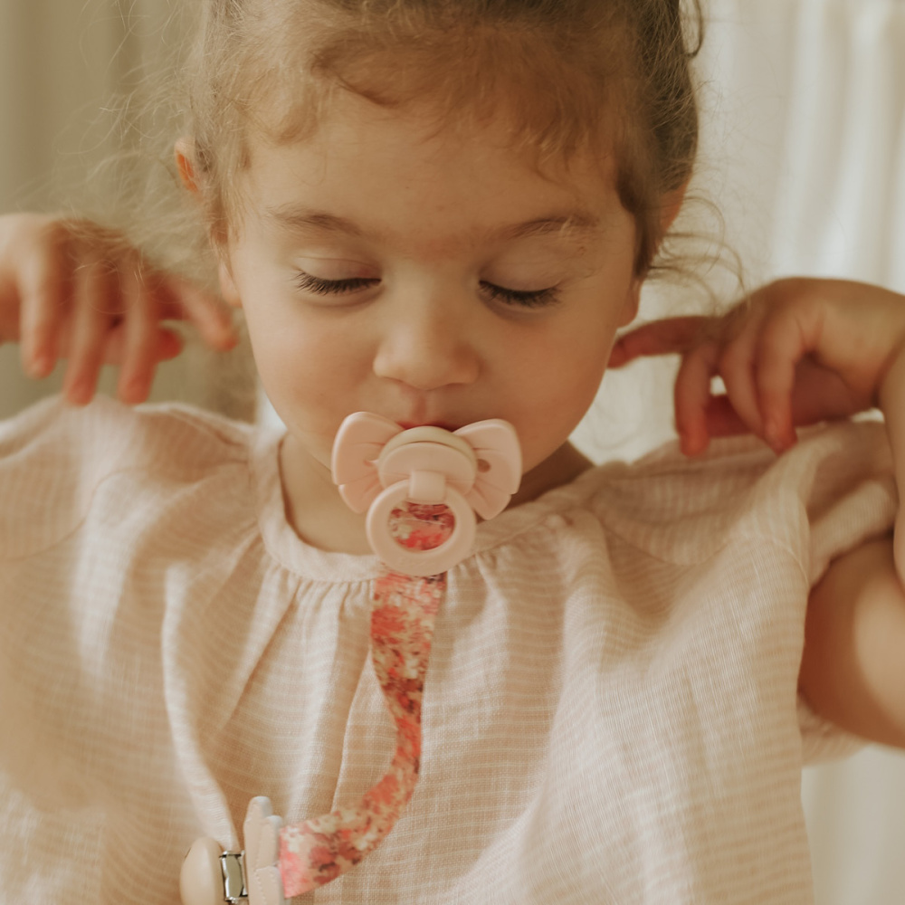 Elodie клипса-держатель для пустышки Wood - River Rose - фото  6