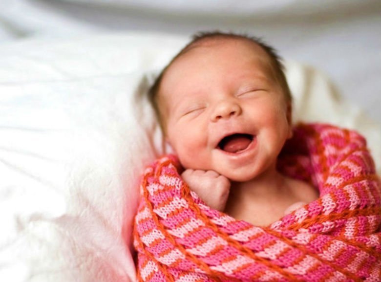 Что такое цветение новорожденных: симптомы и проявления