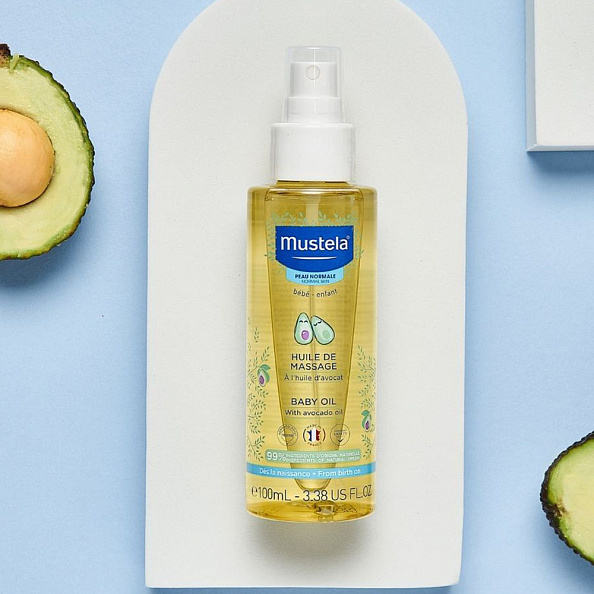 Mustela    ,    100 