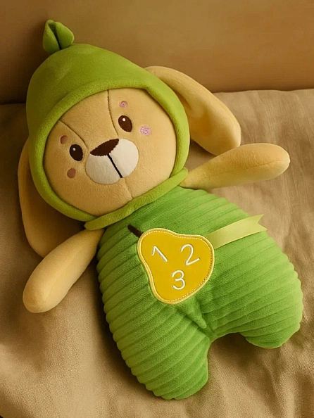 Chicco игрушка говорящая интерактивная мягкая Грушевая Зайка рус/англ/нем - фото  4