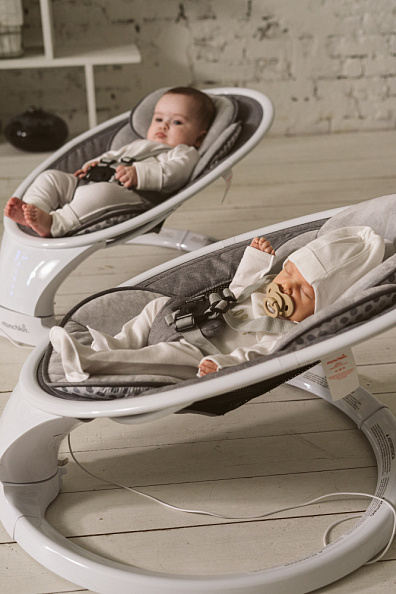 Munchkin шезлонг ультралегкий для новорожденных Swing с поддержкой Bluetooth®. белый - фото  16