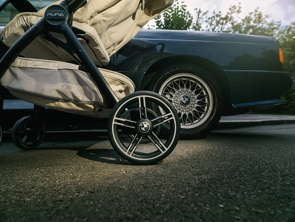 NUNA Коляска прогулочная TRVL LX BMW Mica - фото  5