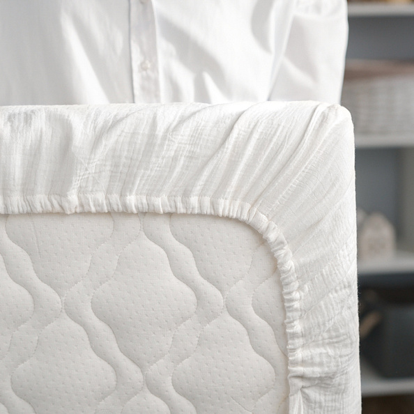 Perina простыня на резинке детская  Muslin (белая)  - фото  4