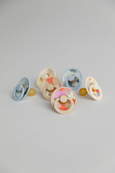 BIBS набор пустышек латексных Studio Colour, 2 штуки Morning Bloom/Ivory - фото  6