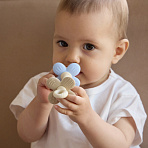 Edda  прорезыватель Небо/Лён