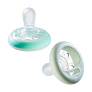 Tommee Tippee соска-пустышка силиконовая Breast-like, 0-6 мес., 2 шт. - фото 3
