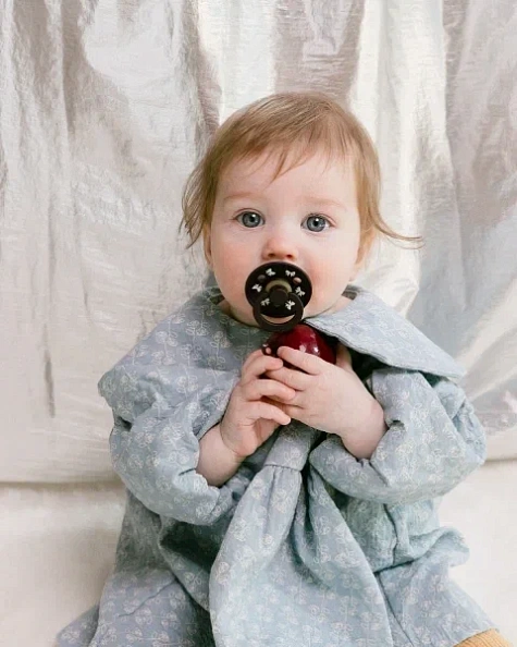 BIBS пустышка латексная Colour Holiday - Bow - Plum/Ivory - фото  8